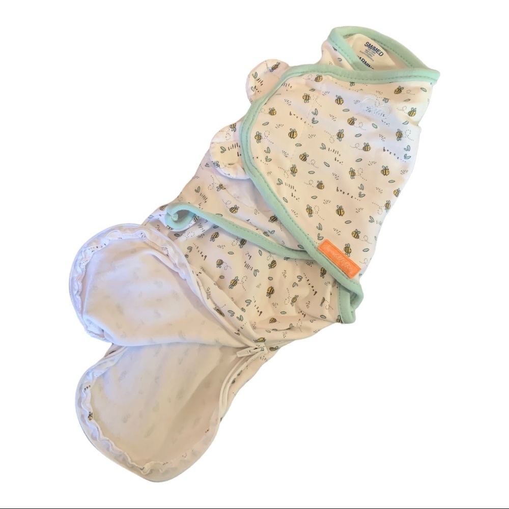 *SOLD* Set of 3 SwaddleMe Velcro Swaddles small/medium - Picture 4 of 5